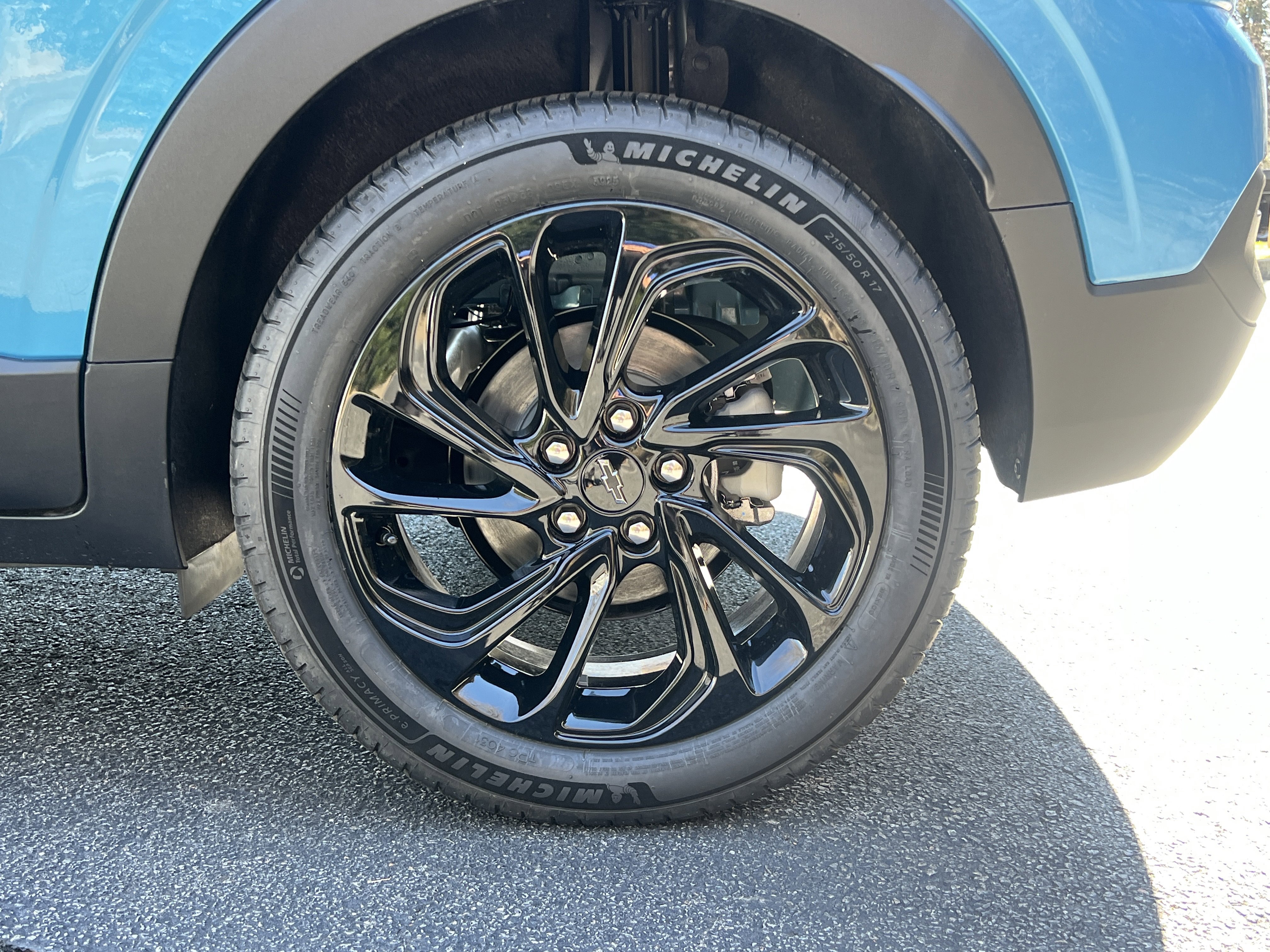 New 2027 Chevrolet Bolt RS w/ Technology Package image 38