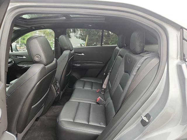 Certified 2024 Cadillac XT4 Sport w/ Technology Package FWD image 10