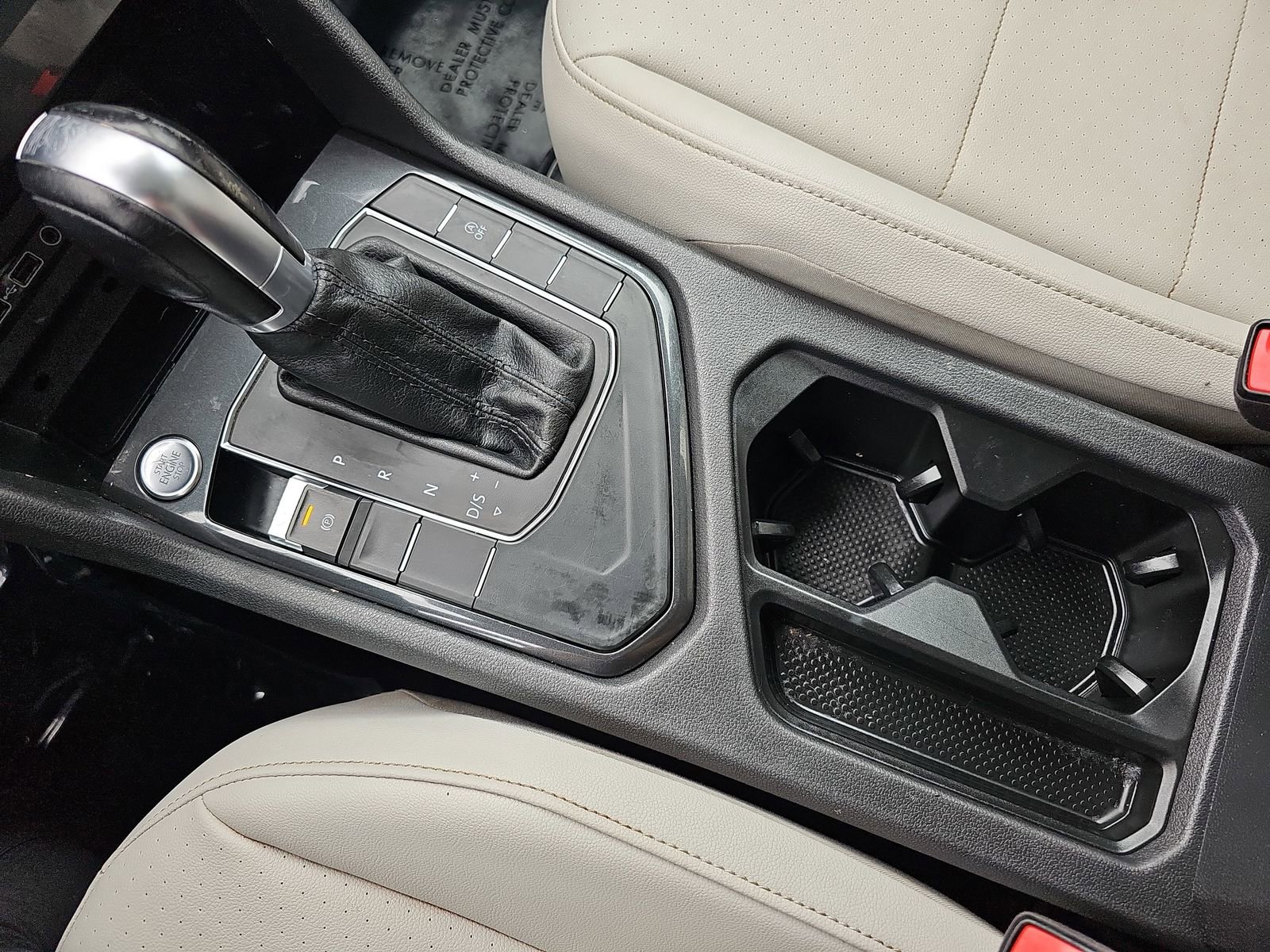 Used 2019 Volkswagen Tiguan SE w/ Panoramic Sunroof Package image 24