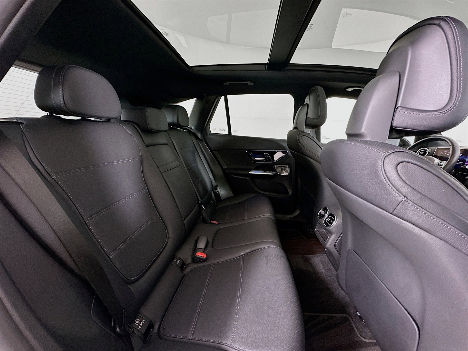 Certified 2024 Mercedes-Benz GLC 300 4MATIC image 30