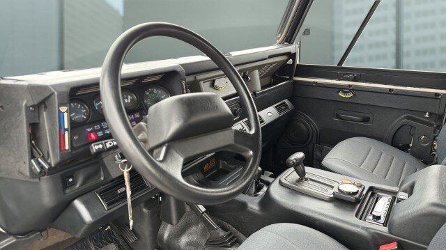 Used 1997 Land Rover Defender 90 AWD/4WD image 19