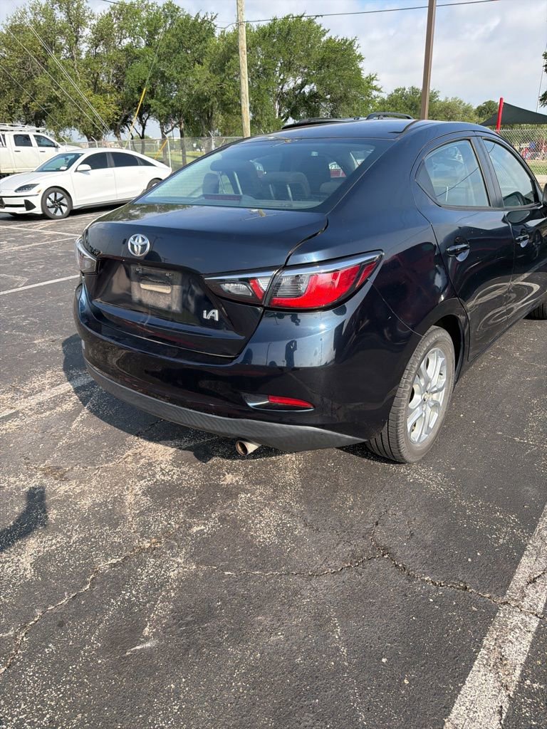 Used 2018 Toyota Yaris iA FWD image 6