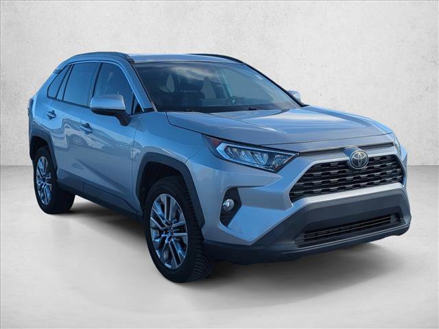 Used 2019 Toyota RAV4 XLE Premium w/ Cold Weather Package image 4