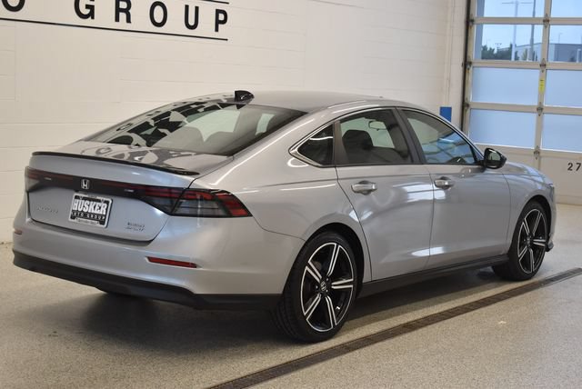 Used 2023 Honda Accord Sport image 4