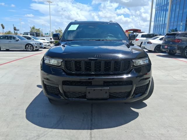 Used 2024 Jeep Grand Cherokee L Altitude AWD/4WD image 2