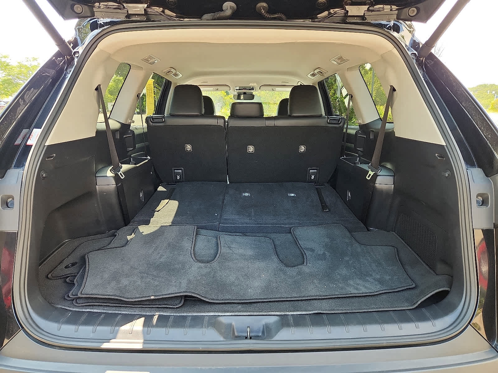 Certified 2024 Toyota Grand Highlander XLE image 29