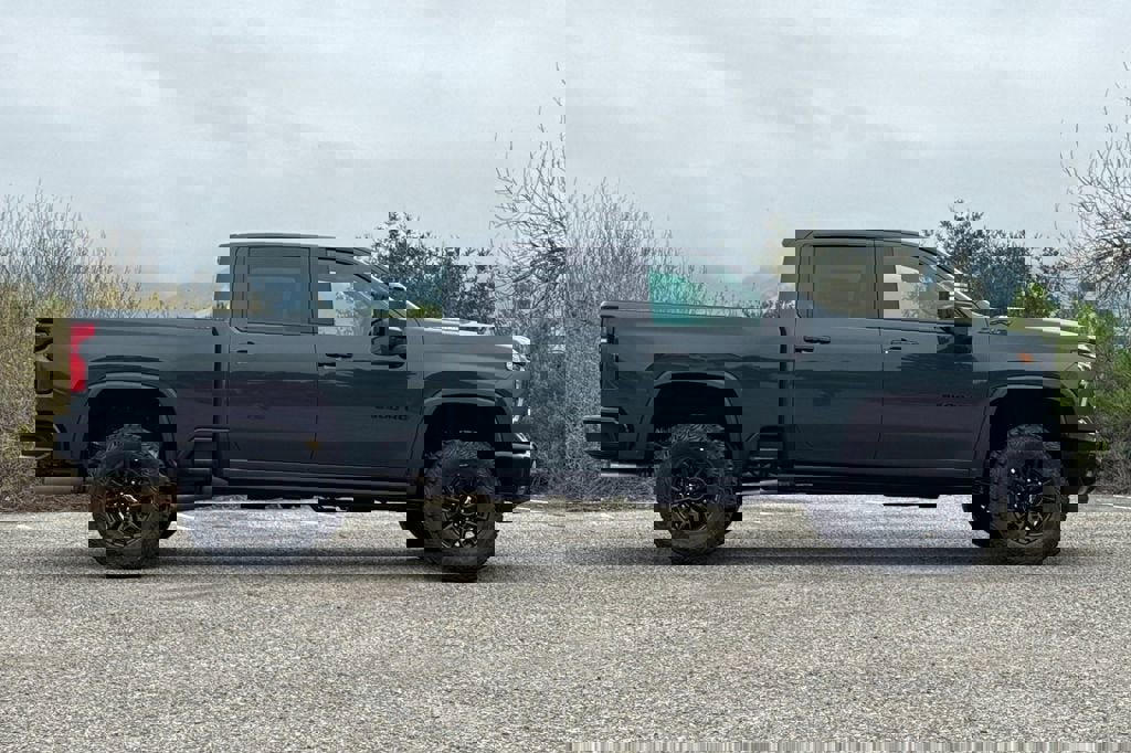 New 2026 Chevrolet Silverado 2500 ZR2 w/ LPO, Dark Essentials Package image 3
