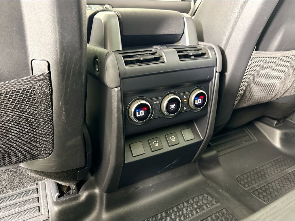 Used 2023 Land Rover Defender 110 S image 16