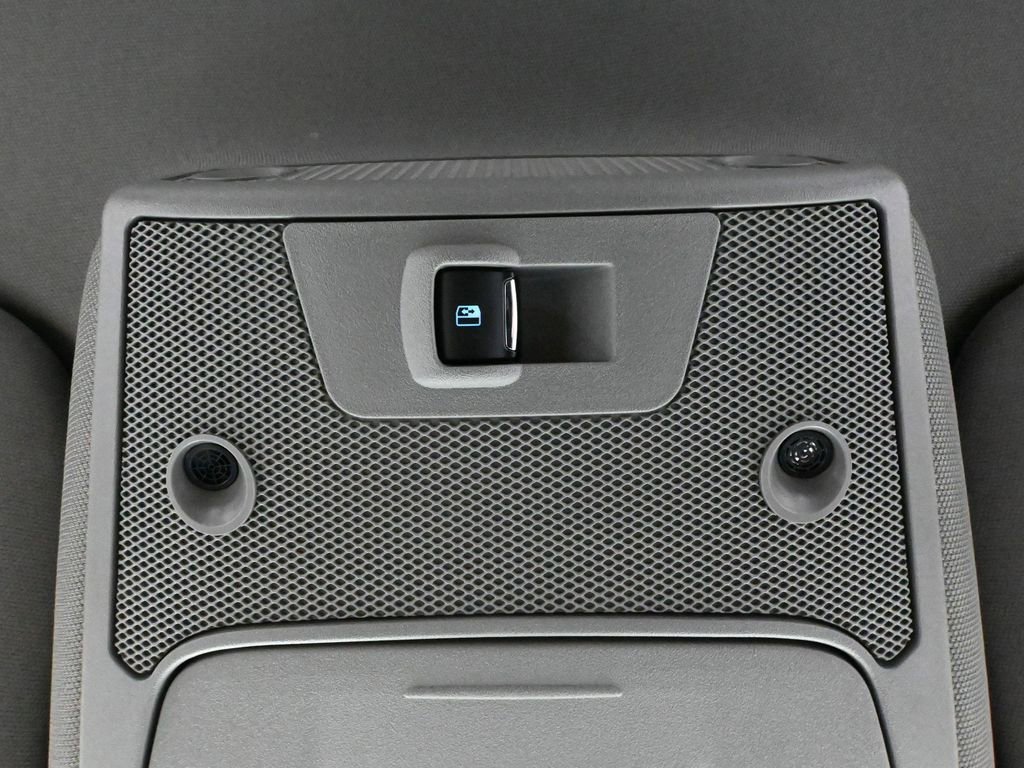 Used 2019 Ford F150 Lariat w/ Equipment Group 502A Luxury image 37