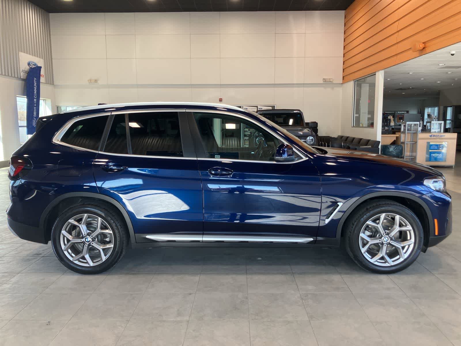 Used 2022 BMW X3 xDrive30i image 4