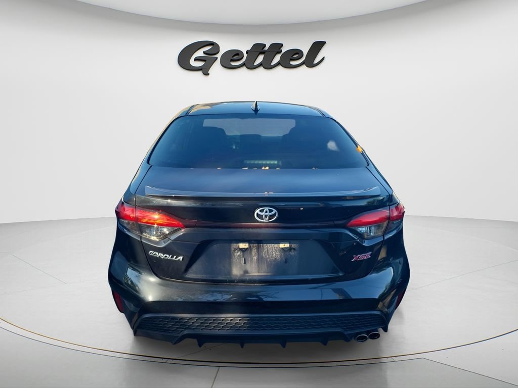 Used 2022 Toyota Corolla XSE image 17