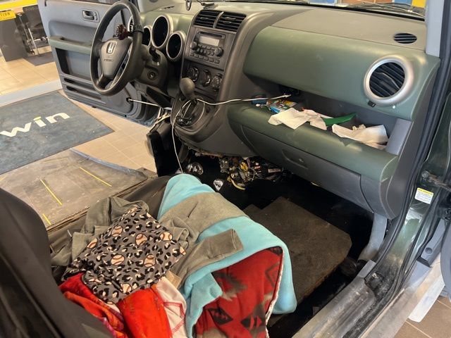 Used 2005 Honda Element EX image 17