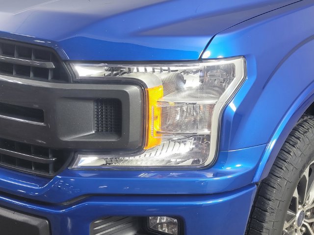 Used 2018 Ford F150 XLT w/ Equipment Group 302A Luxury AWD/4WD image 9