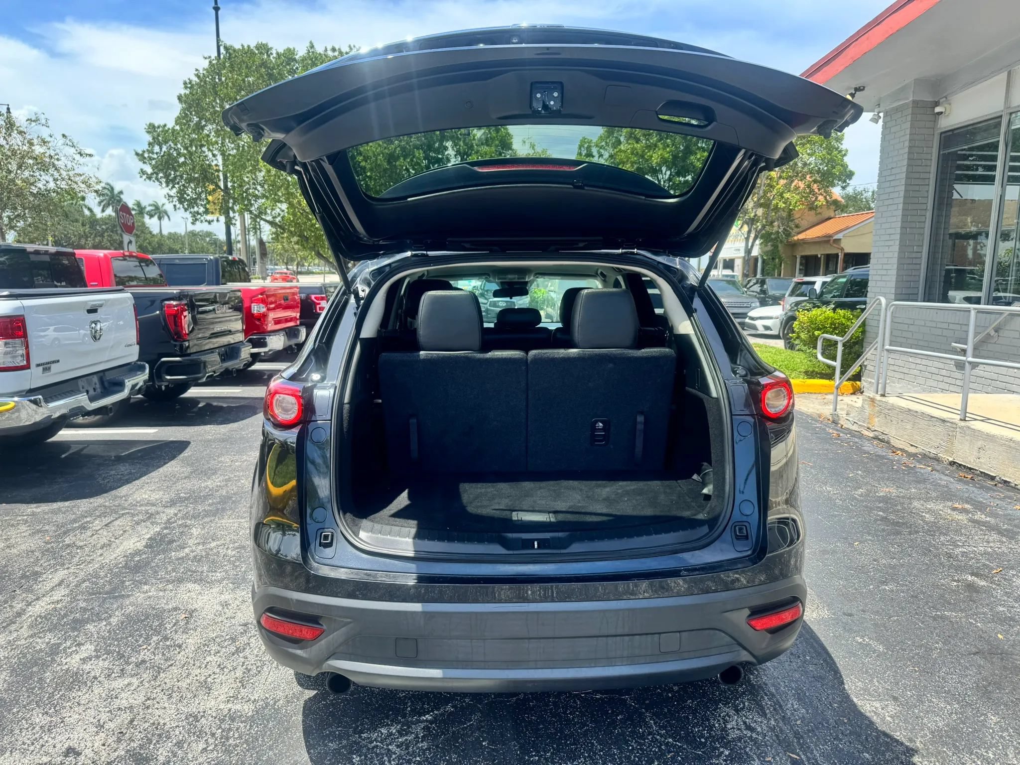 Used 2021 MAZDA CX-9 Sport FWD image 8