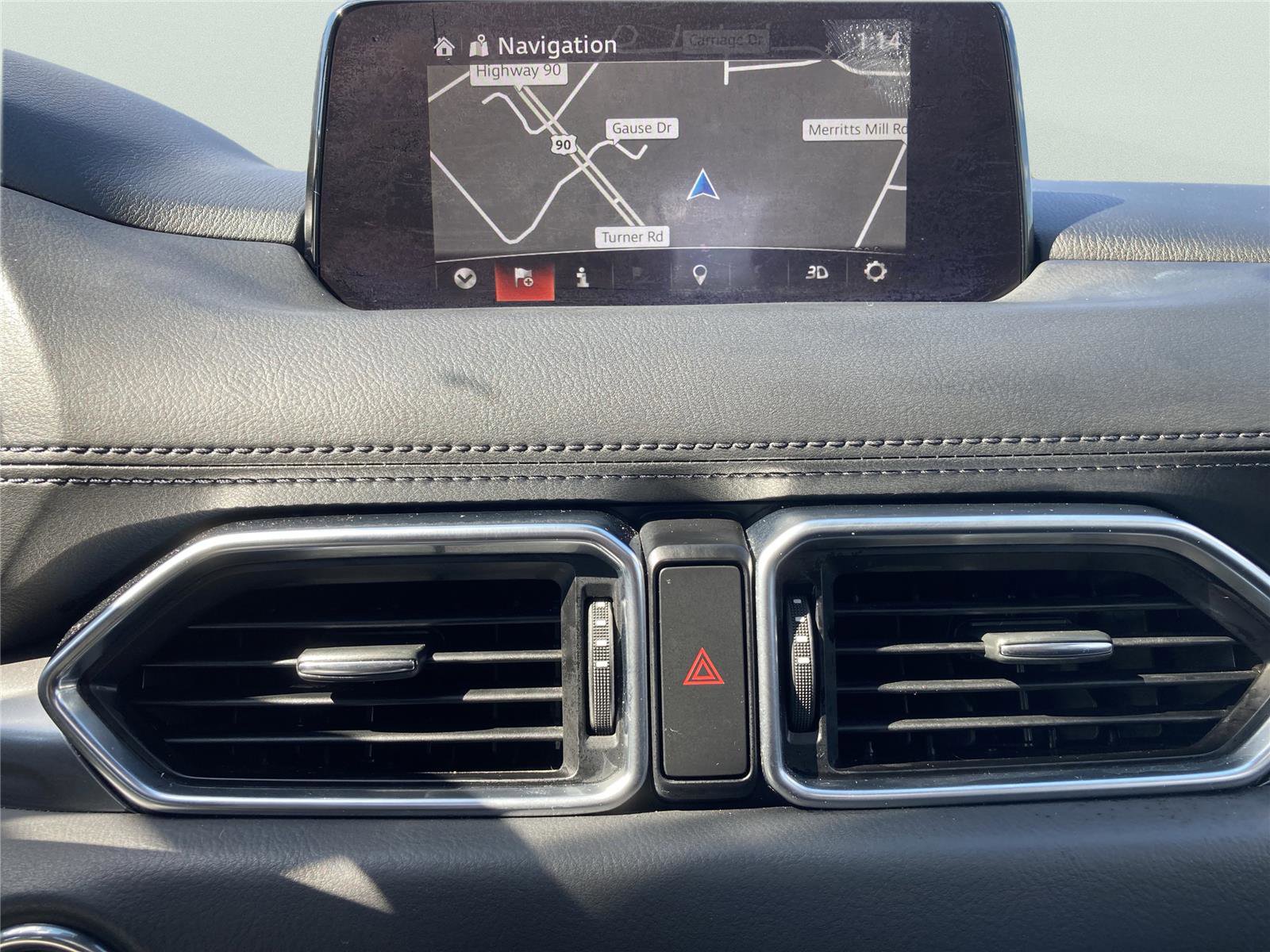 Used 2019 MAZDA CX-5 Touring image 12