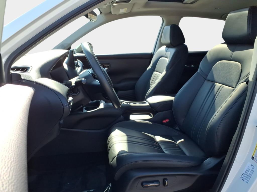 Used 2023 Honda HR-V EX-L image 18