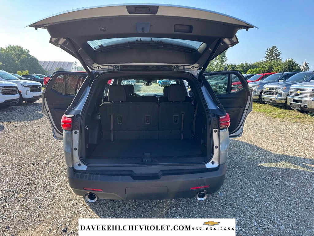 Used 2023 Chevrolet Traverse LT AWD/4WD image 28