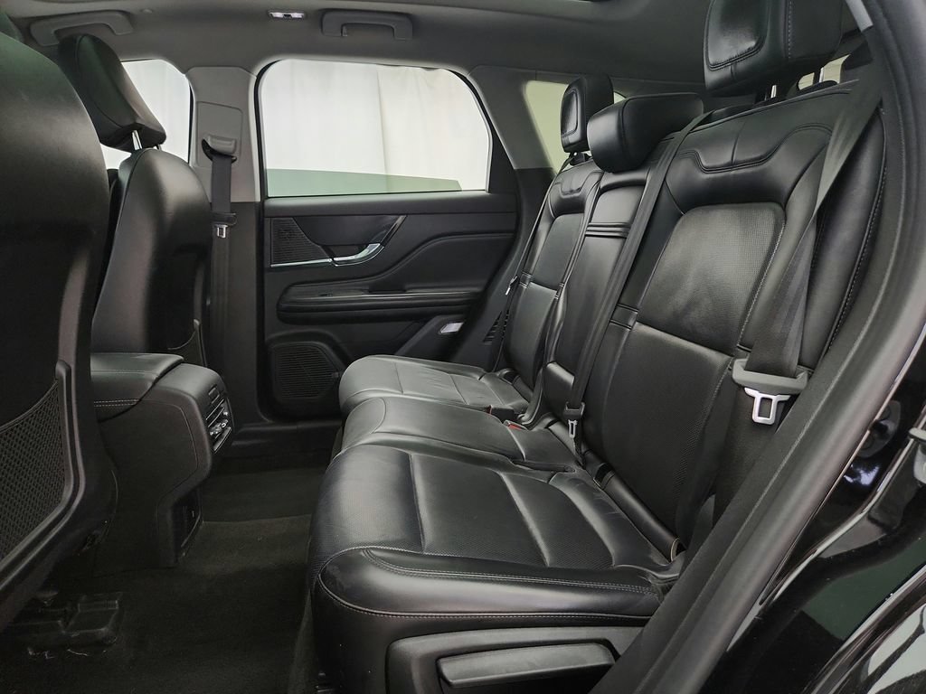 Used 2022 Lincoln Corsair AWD w/ Premium Package image 26