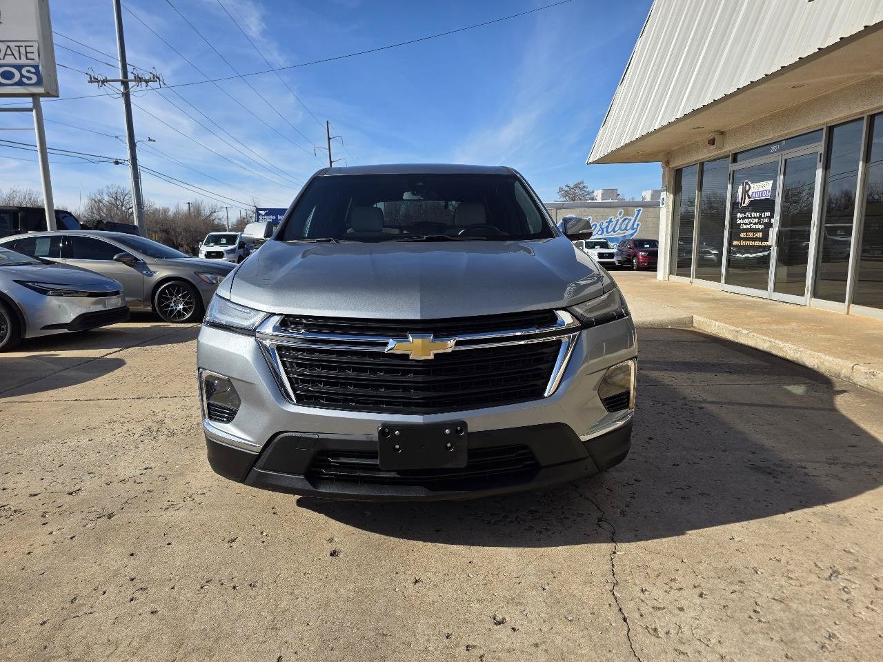 Used 2023 Chevrolet Traverse LS w/ Safety Package AWD/4WD image 2