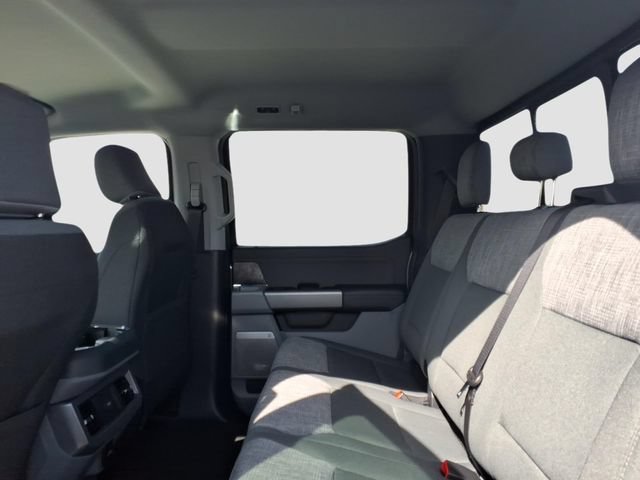 New 2026 Ford F250 XLT w/ XLT Premium Package AWD/4WD image 7