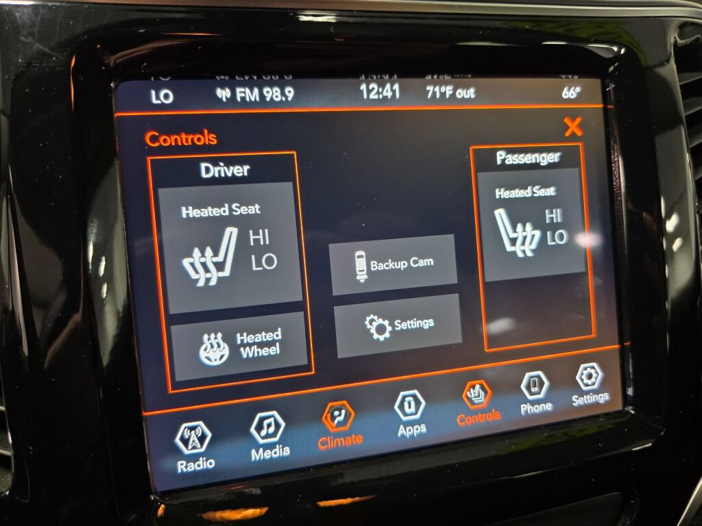 Used 2020 Jeep Cherokee Limited AWD/4WD image 14