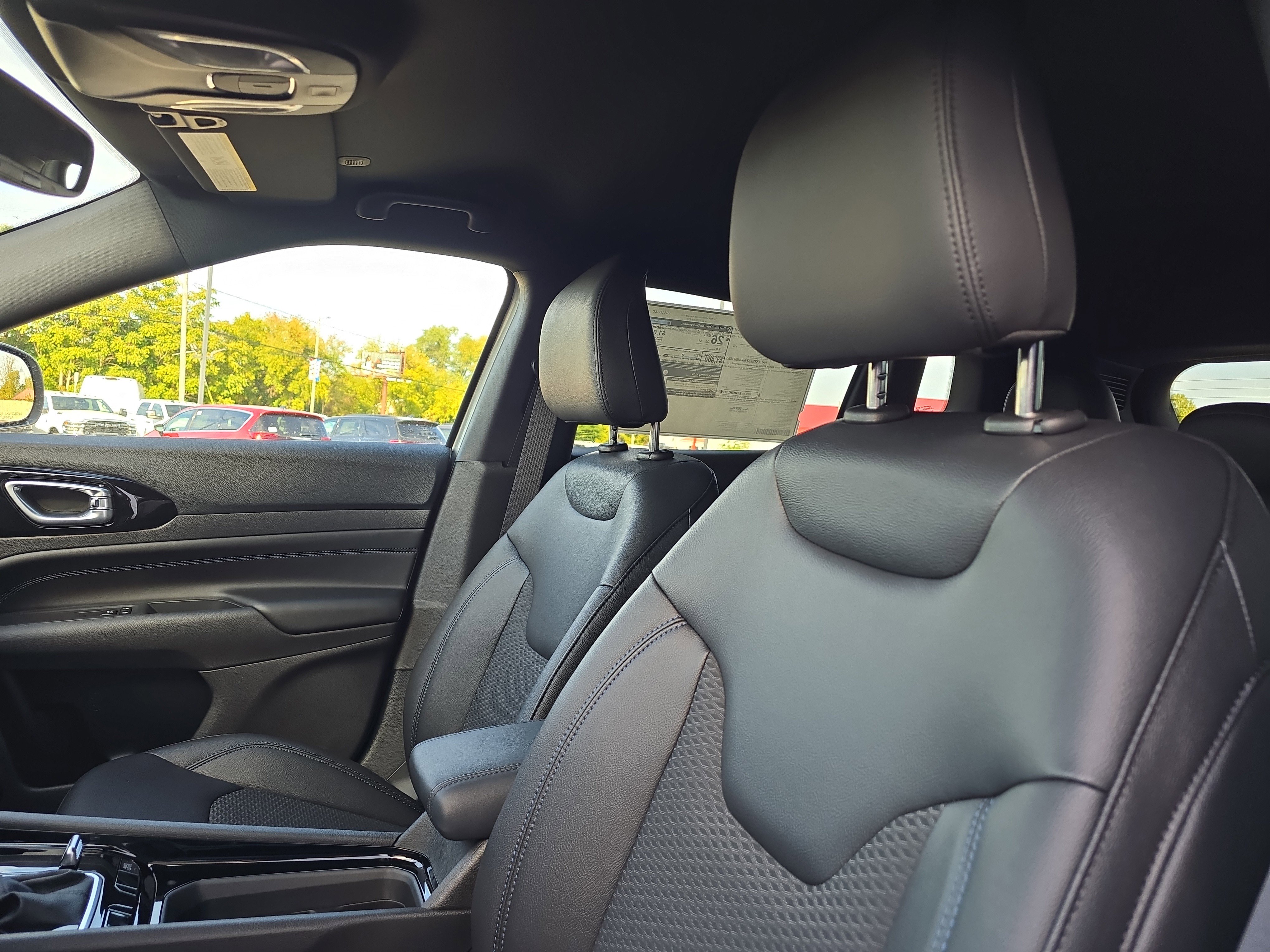 New 2026 Jeep Compass Latitude w/ Quick Order Package 29K image 9