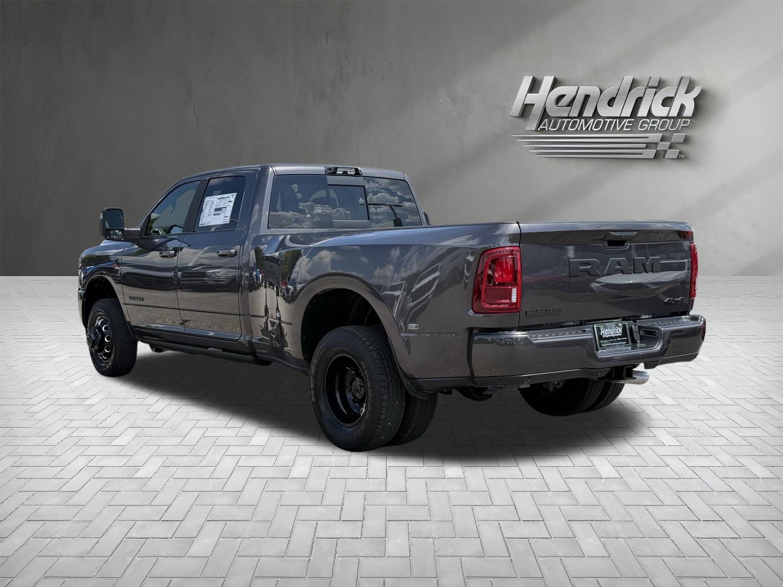 New 2027 RAM 3500 Laramie AWD/4WD image 8