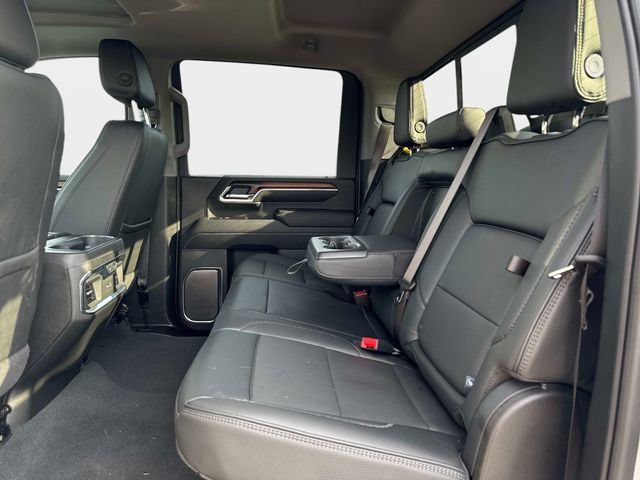 Used 2025 GMC Sierra 2500 Denali w/ Technology Package AWD/4WD image 9