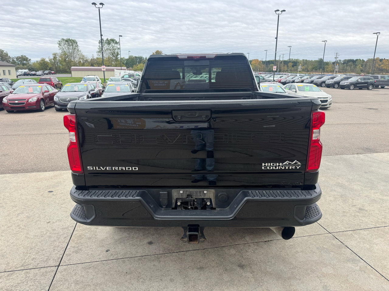 Used 2022 Chevrolet Silverado 3500 High Country w/ Z71 Off-Road Package image 6