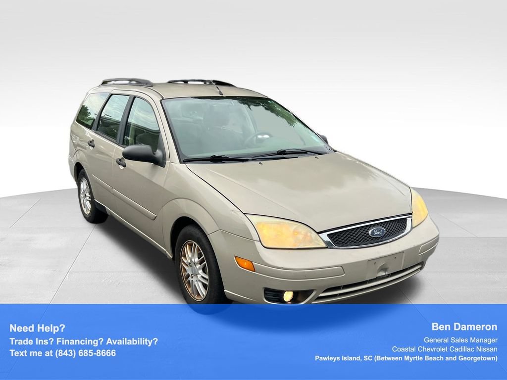 Used 2006 Ford Focus ZXW Wagon FWD image 3