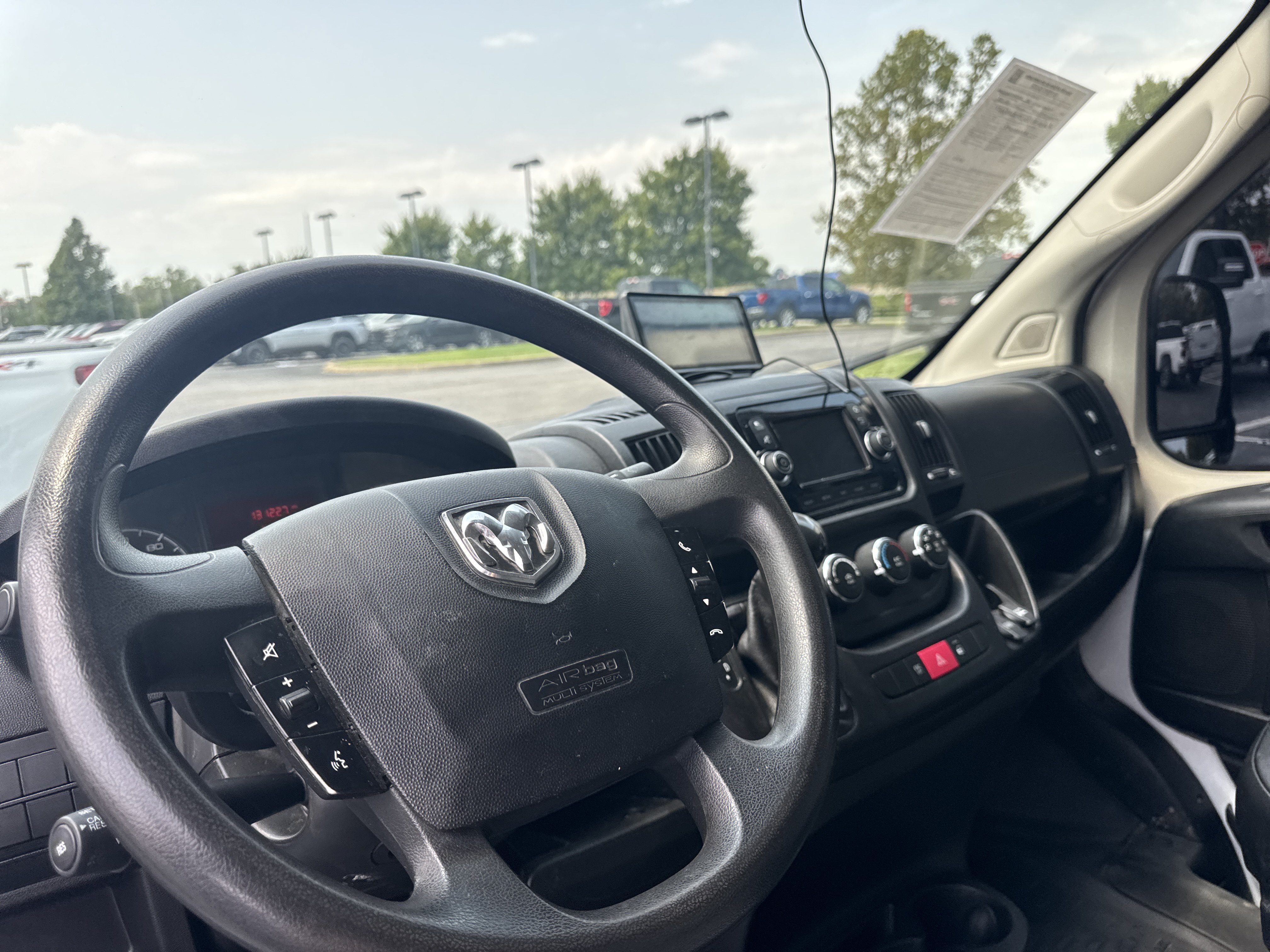 Used 2021 RAM ProMaster 2500 FWD image 18