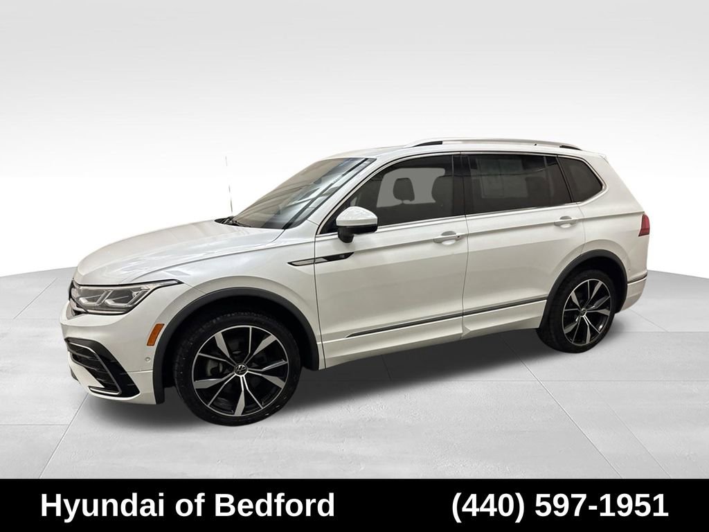 Used 2022 Volkswagen Tiguan SEL R-Line AWD/4WD image 8