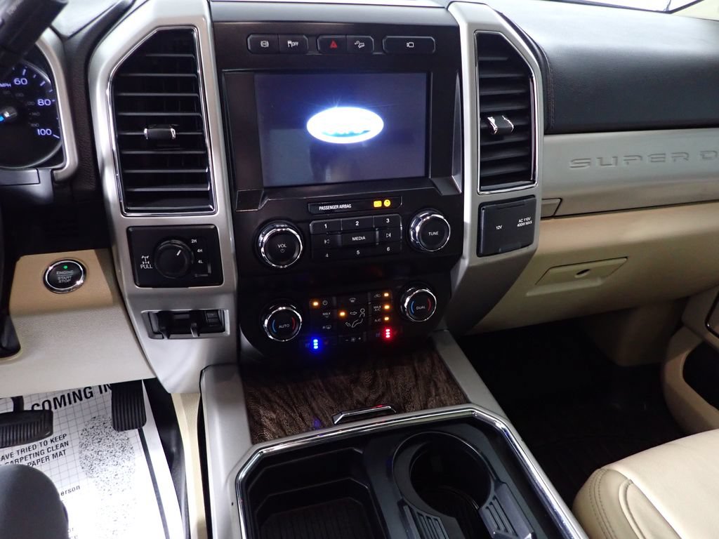 Used 2019 Ford F250 Lariat w/ Lariat Ultimate Package AWD/4WD image 30