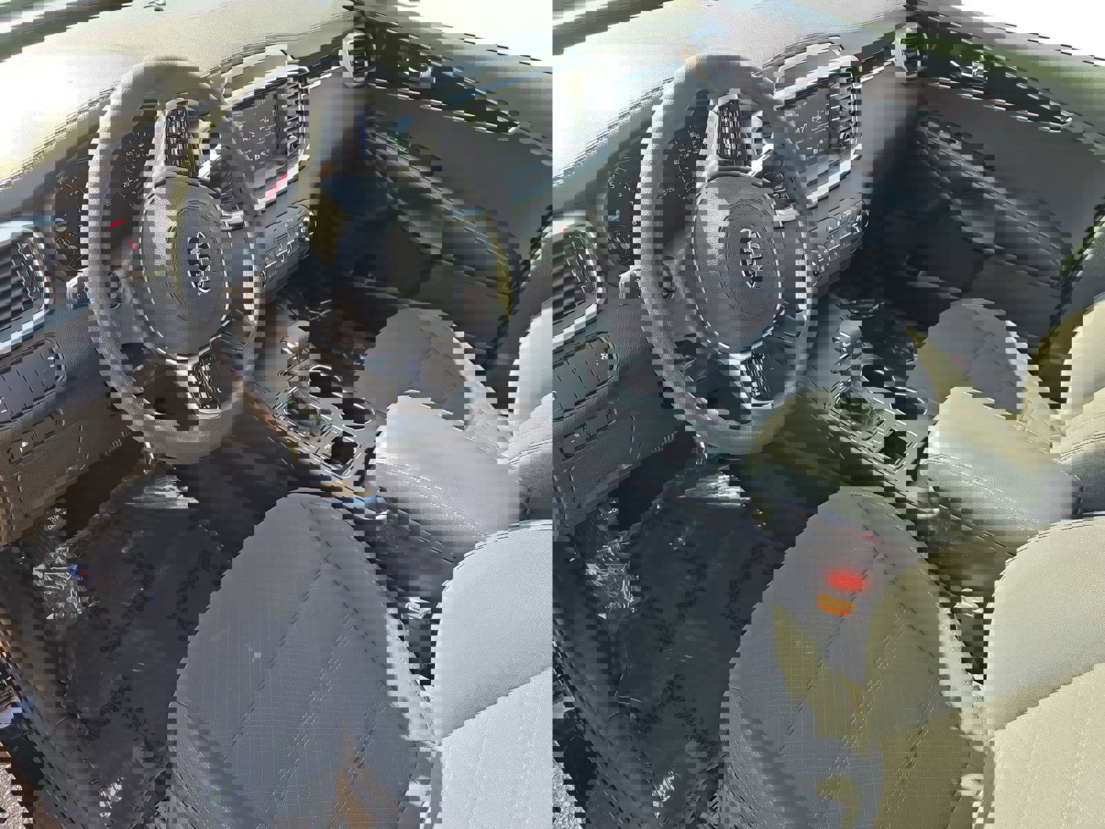 Used 2019 Kia Sorento L image 9