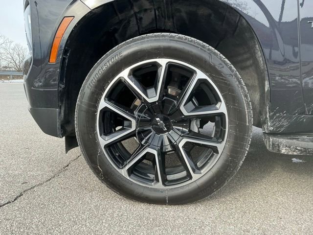 Used 2025 Chevrolet Tahoe RST w/ Comfort Package image 18