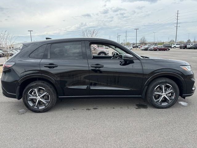 Used 2023 Honda HR-V EX-L image 4