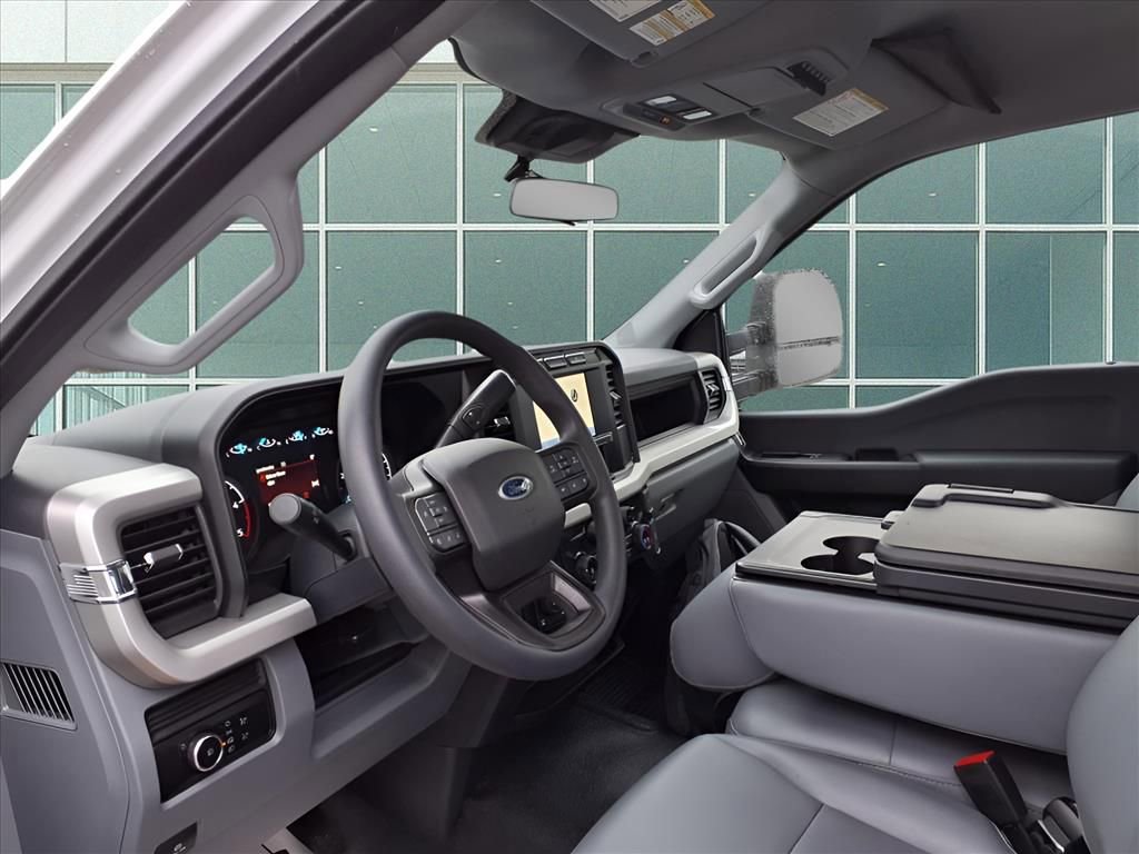 New 2023 Ford F350 XL w/ XL Chrome Package image 3