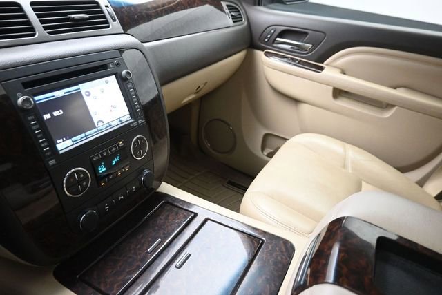 Used 2014 GMC Yukon Denali RWD image 33