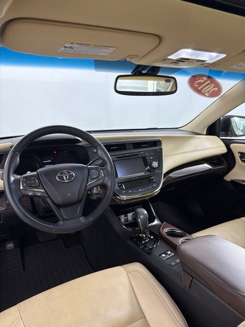 Used 2015 Toyota Avalon Limited FWD image 12