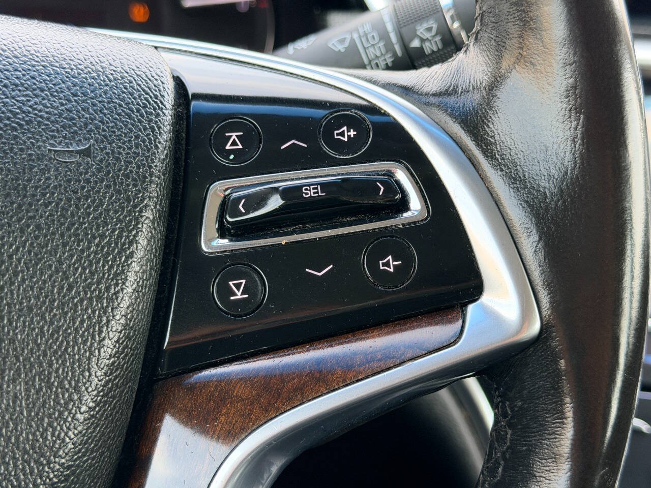 Used 2017 Cadillac XTS Luxury FWD image 32