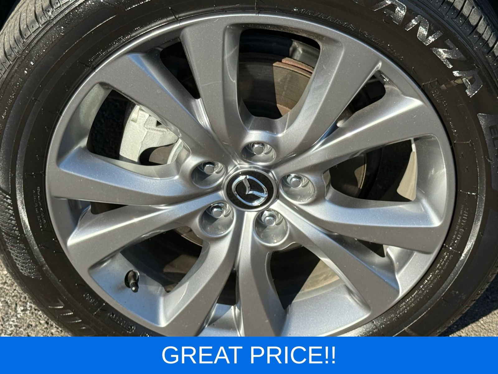 Used 2024 MAZDA CX-30 AWD 2.5 S w/ Premium Package image 17