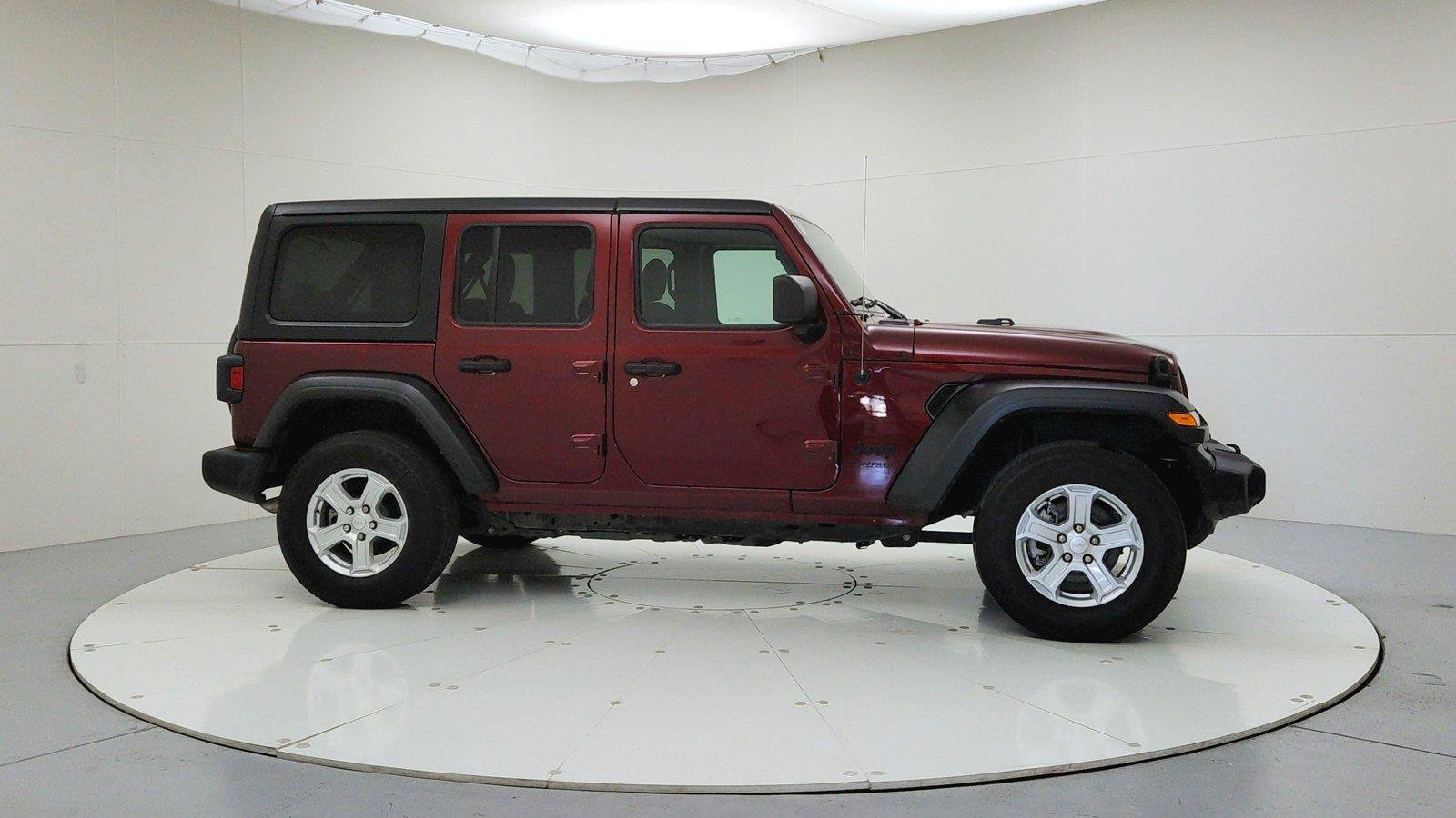 Used 2022 Jeep Wrangler Unlimited Sport AWD/4WD image 8