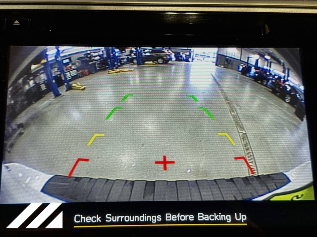 Used 2018 Subaru Outback 2.5i Premium AWD/4WD image 16