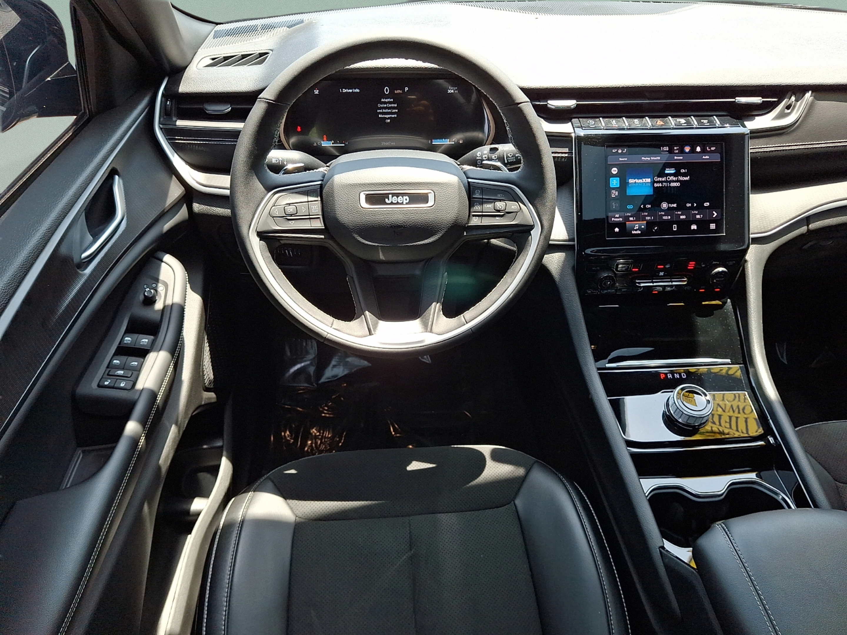 Certified 2023 Jeep Grand Cherokee L Laredo AWD/4WD image 11