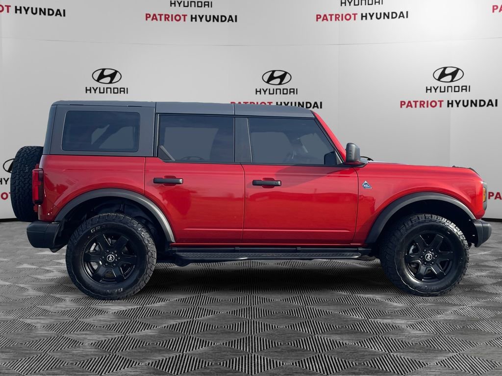 Used 2024 Ford Bronco Black Diamond image 8