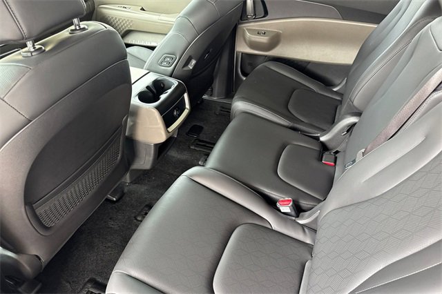 New 2026 Kia Carnival EX image 14