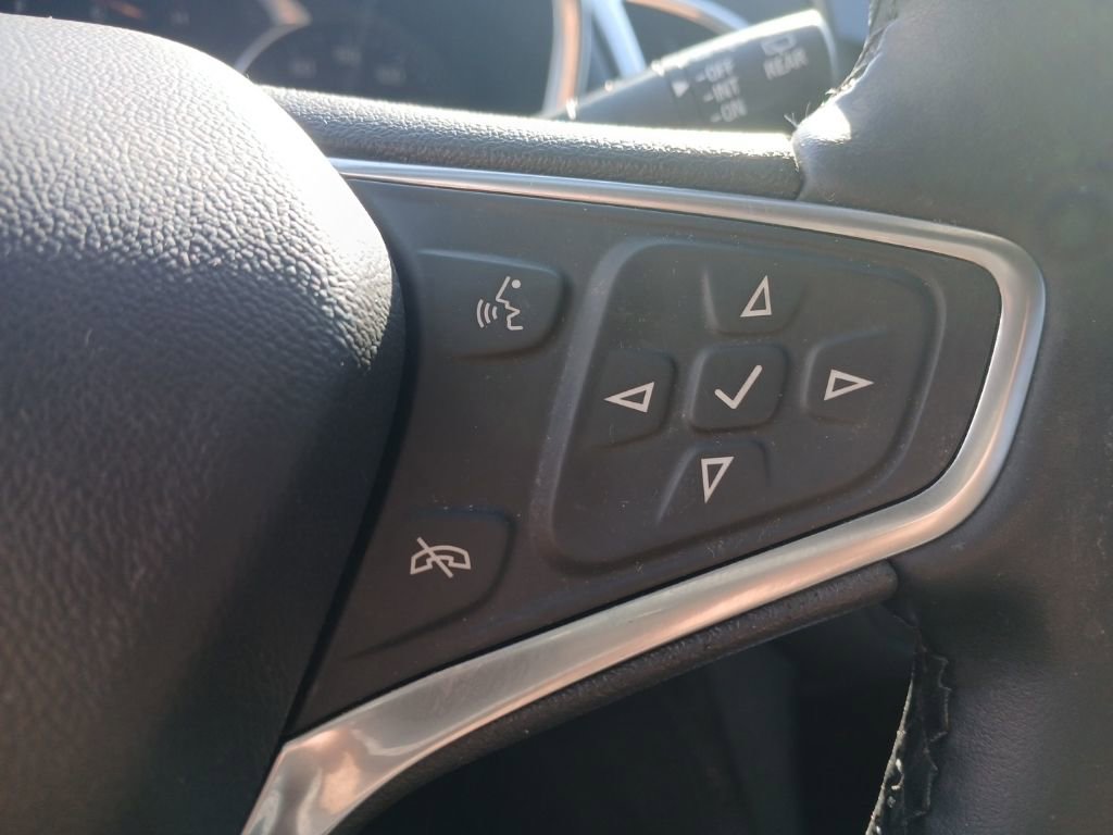 Used 2023 Chevrolet Equinox LT image 17