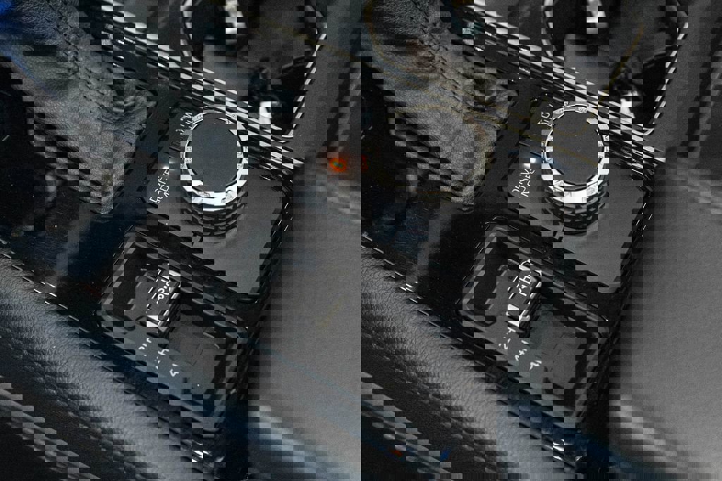 Used 2023 Toyota Tundra Limited w/ Power Package image 26