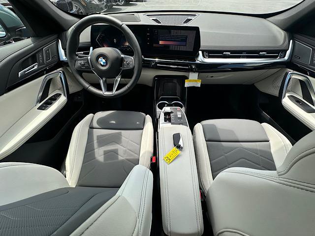 New 2026 BMW X1 xDrive28i w/ Technology Package AWD/4WD image 6