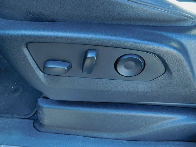 Used 2023 Chevrolet Suburban LT image 27